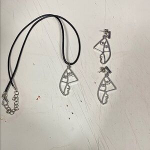 Silver Geometric Necklace with Minimalist Design